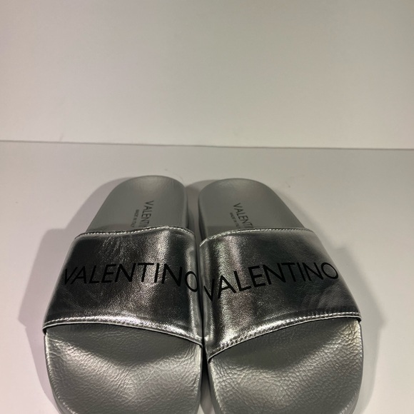 Original Valentino women's slippers bought at Macy's - Picture 5 of 6